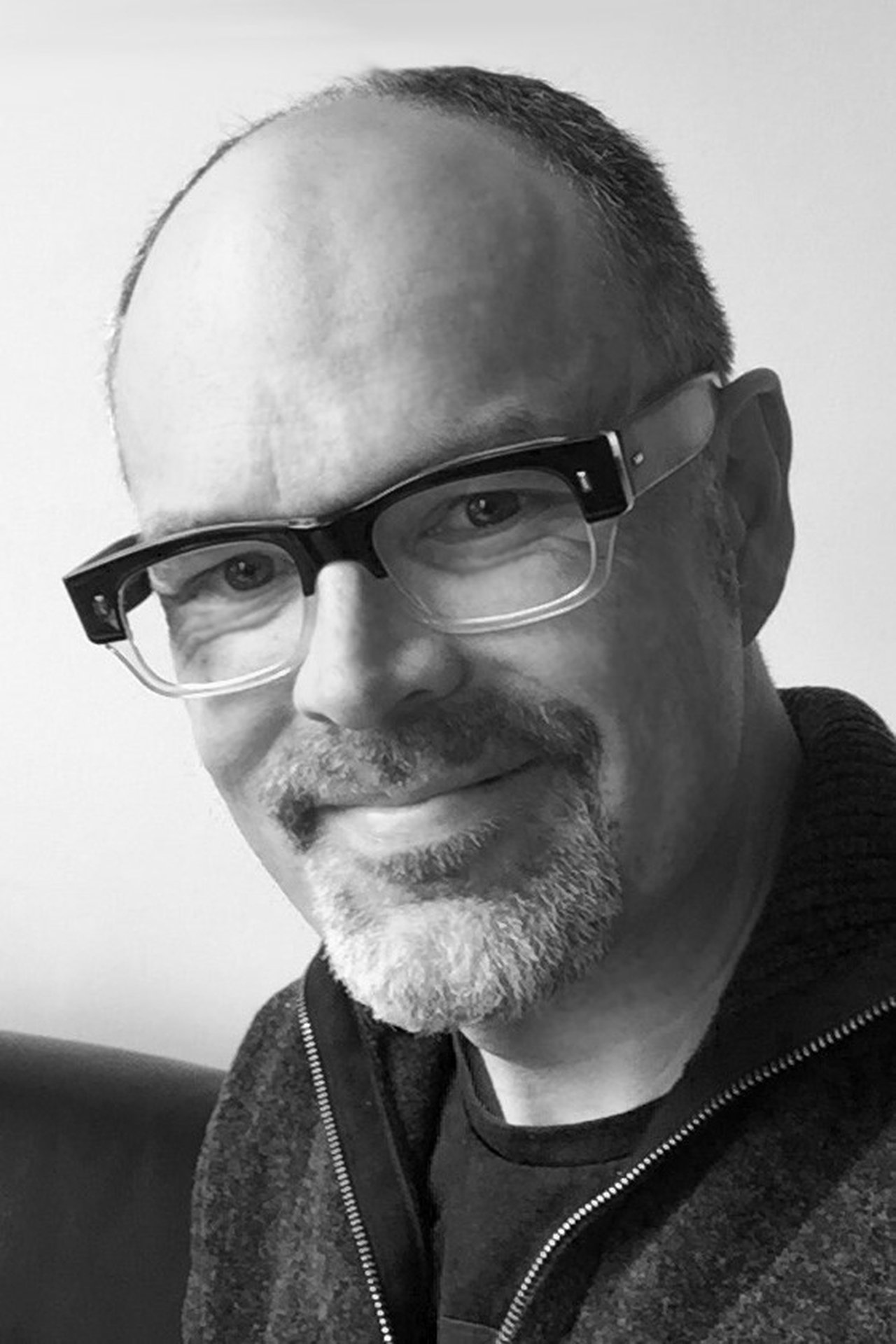 Brett Sullivan - مخرج