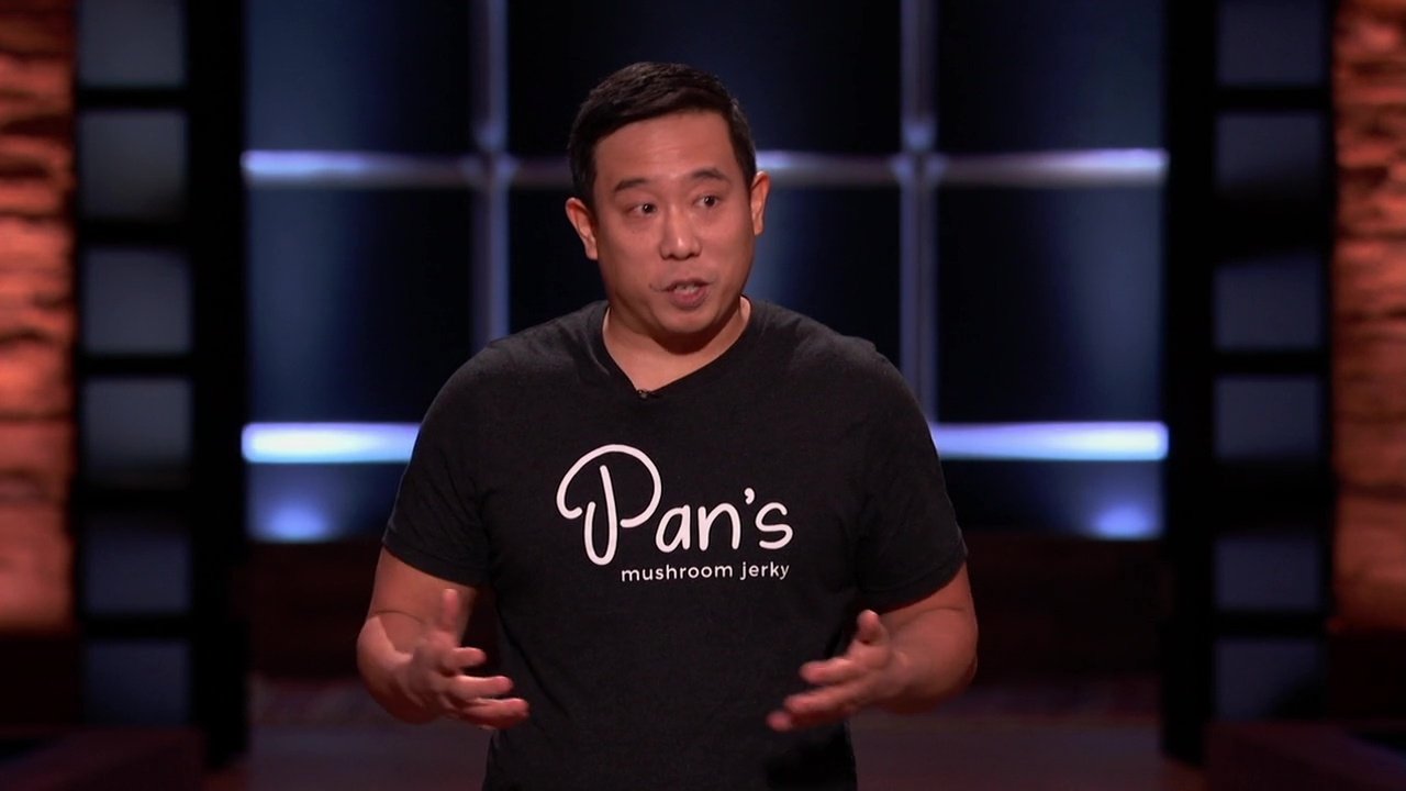 Shark Tank - Season 12 Episode 6 : Pan's, K9 Mask®, Moment, Prime 6