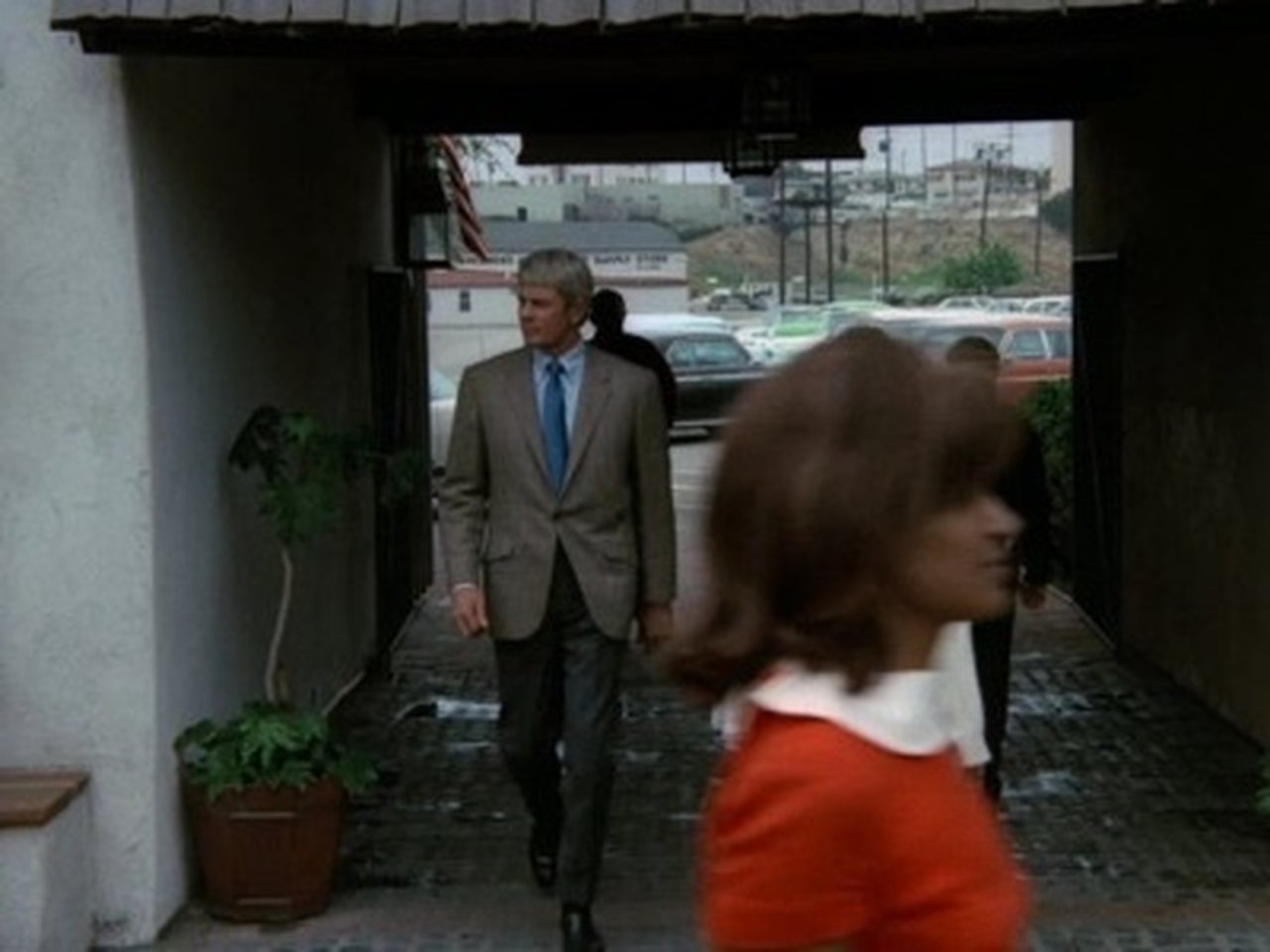 Mission: Impossible - Season 5 Episode 21 : A Ghost Story