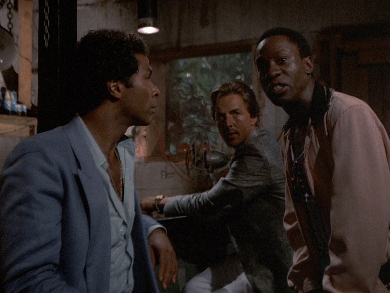 Miami Vice - Season 1 Episode 3 : Cool Runnin'