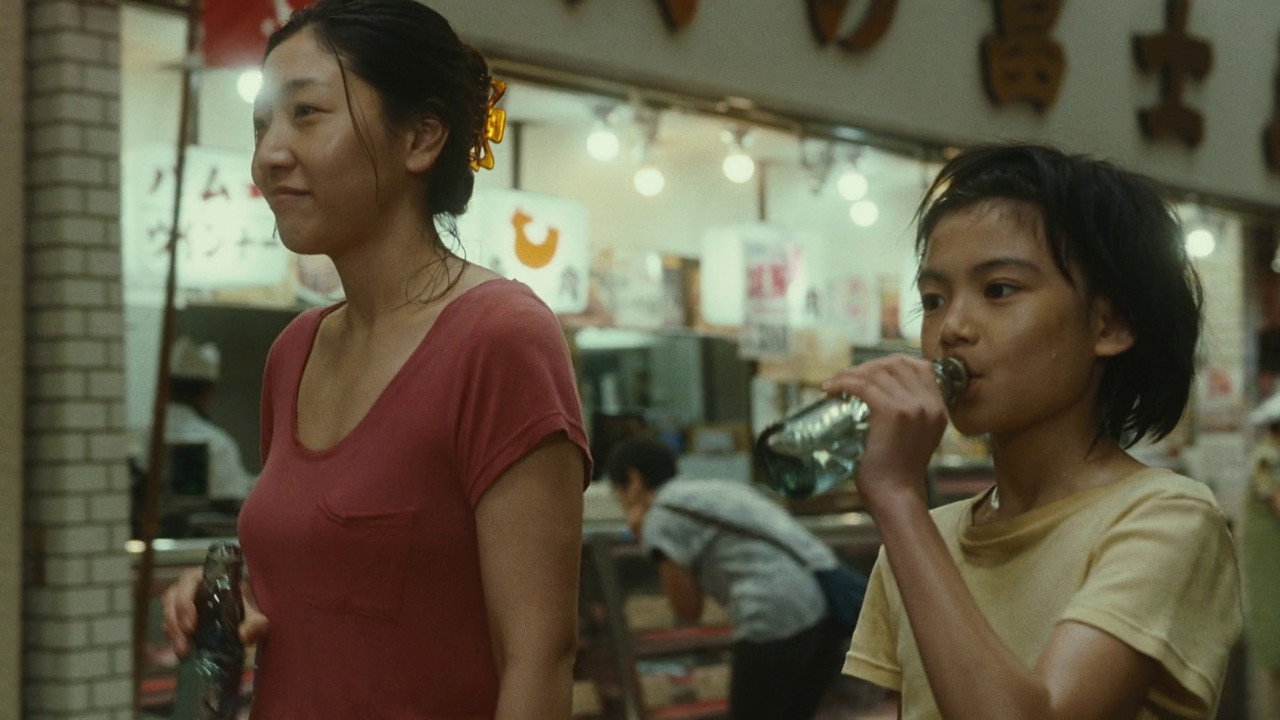 Shoplifters background 61