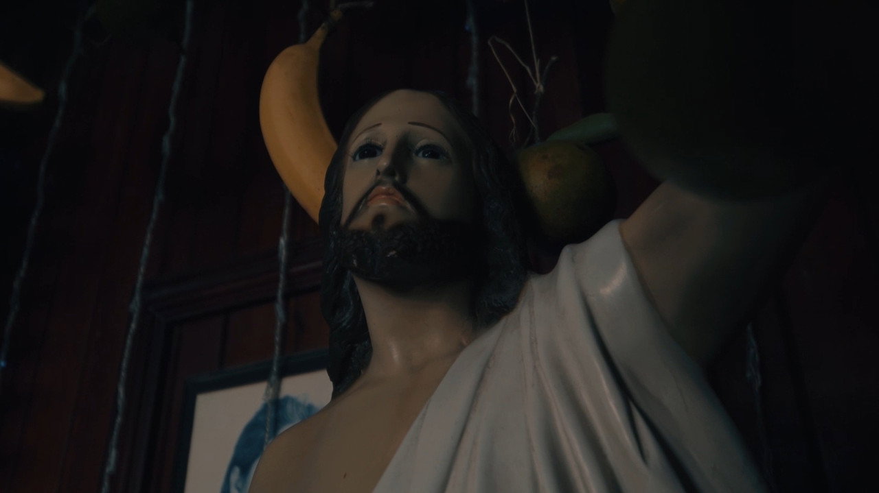 El Diablo Vive aquí still 3