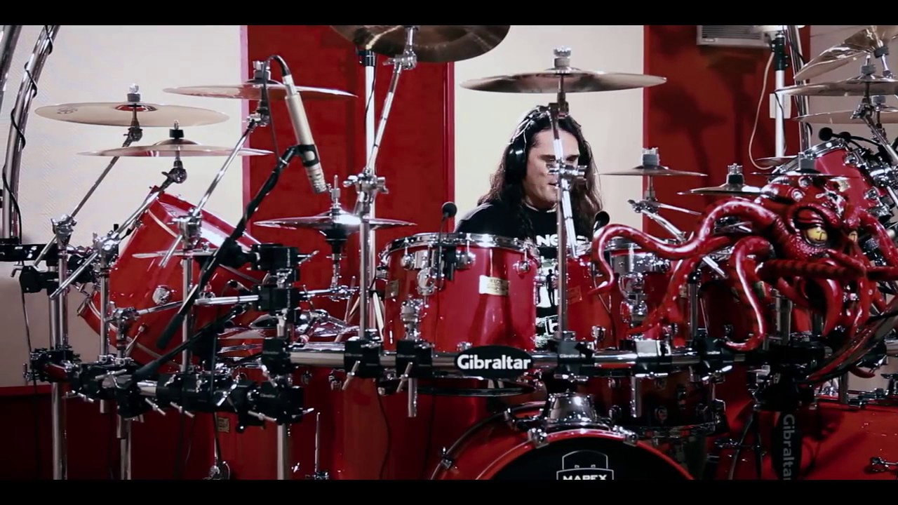 Backdrop for Aquiles Priester - Top 100 Fills