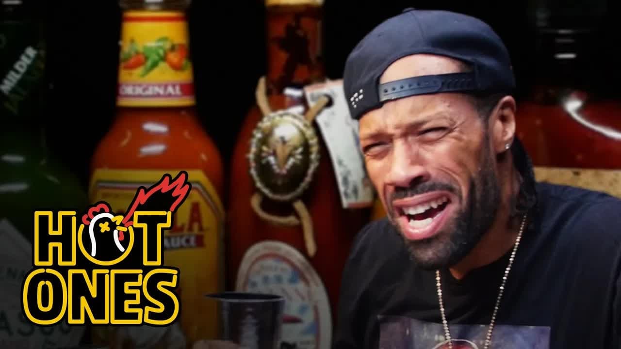 Hot Ones - Season 2 Episode 15 : Redman Wilds Out Eating Spicy Wings