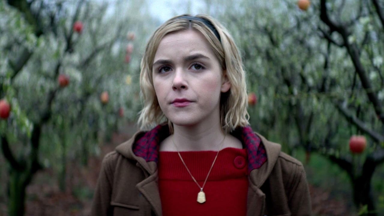 Chilling Adventures of Sabrina - Season 1 Episode 1 : Chapter One: October Country