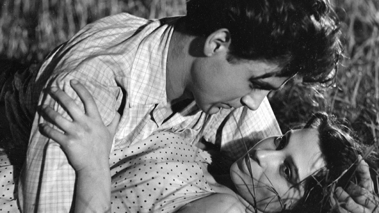 Животът си тече тихо...