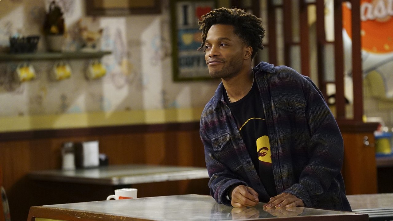 Superior Donuts - Season 2 Episode 19 : The ICEMen Cometh