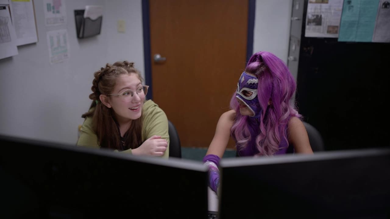 Ultra Violet & Black Scorpion - Season 1 Episode 6 : ¡Chisme! ¡Chisme! Read all about it!