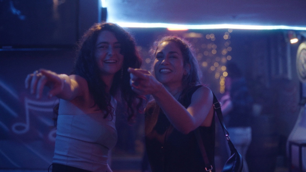 Azul still 2