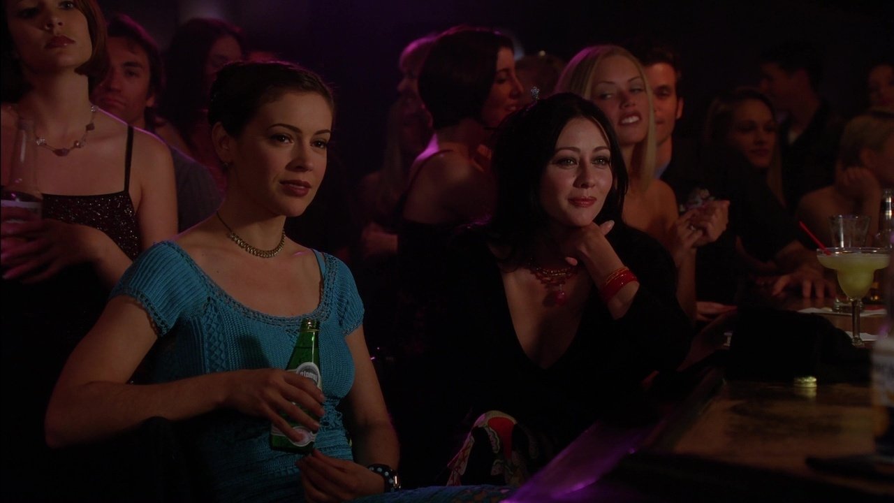 Charmed - Season 2 Episode 21 : Apocalypse Not