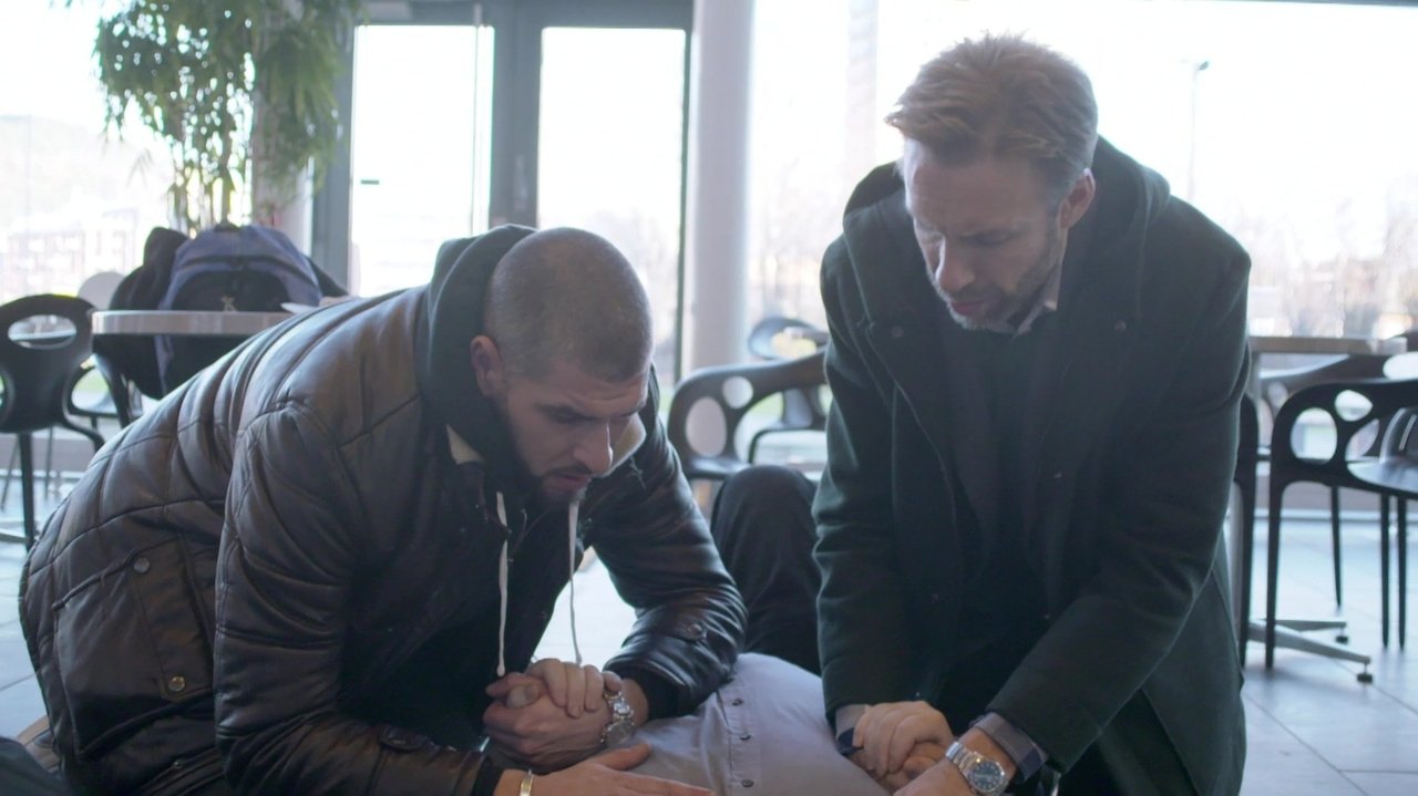 Helt perfekt - Season 6 Episode 6 : Brothers