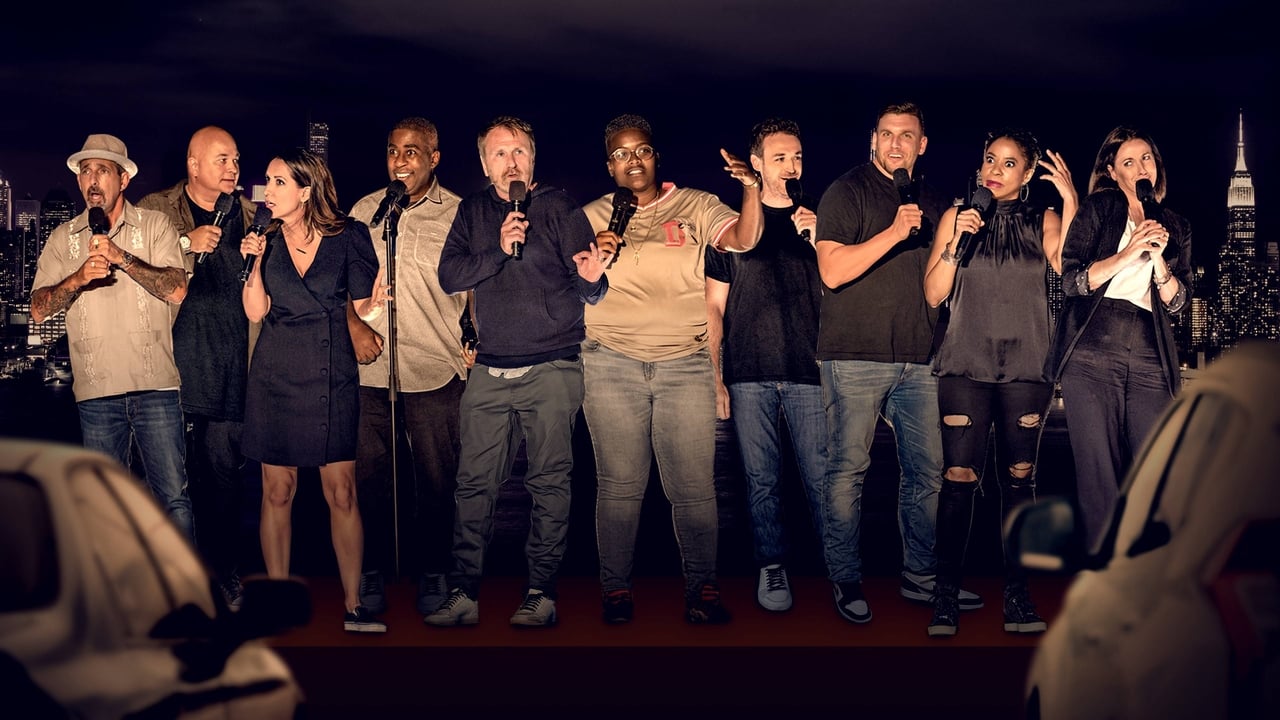 Scen från Colin Quinn & Friends: A Parking Lot Comedy Show