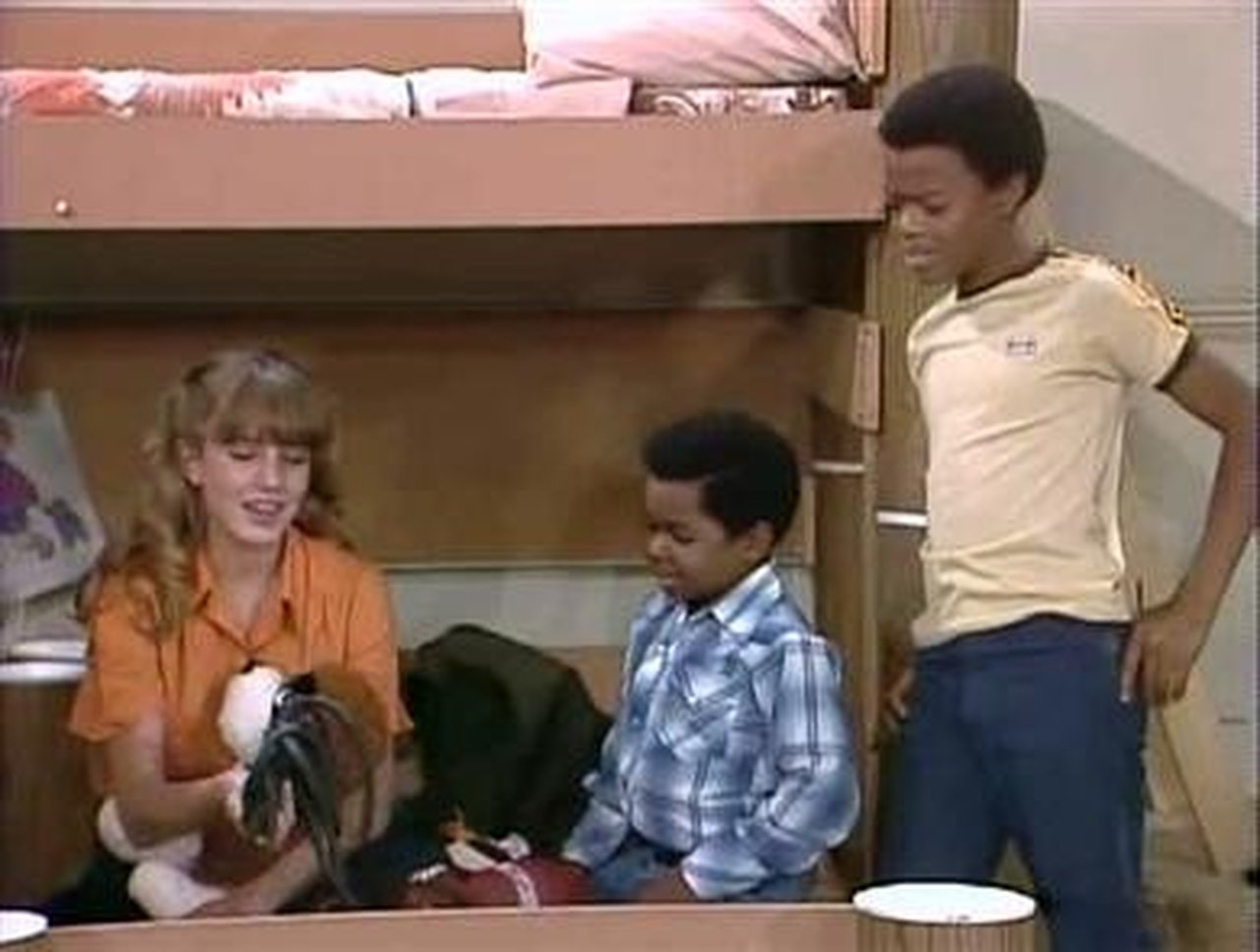 Diff'rent Strokes - Season 2 Episode 7 : Arnold's Hero (a.k.a.) The Hero