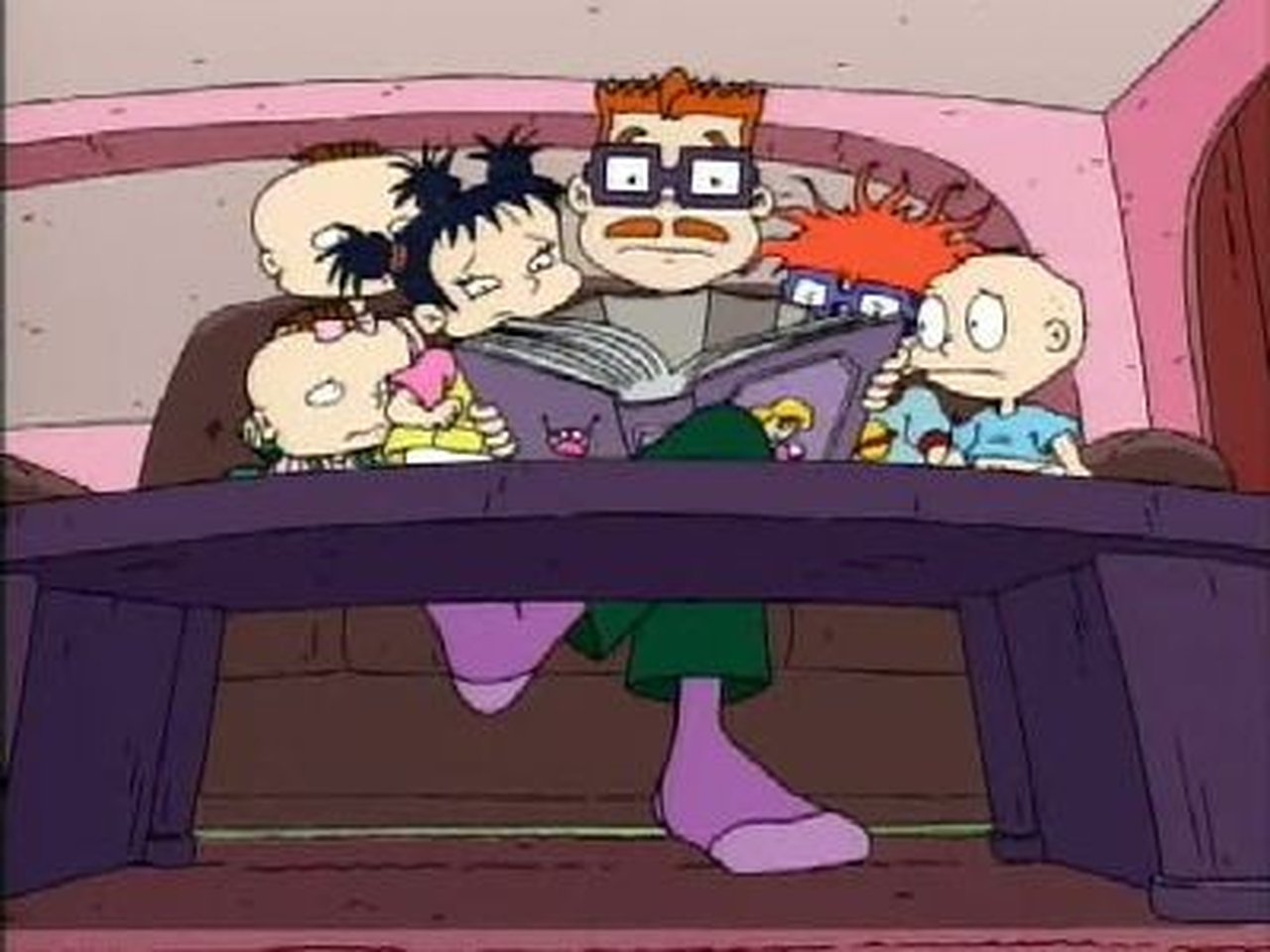 Rugrats - Season 8 Episode 6 : Finsterella