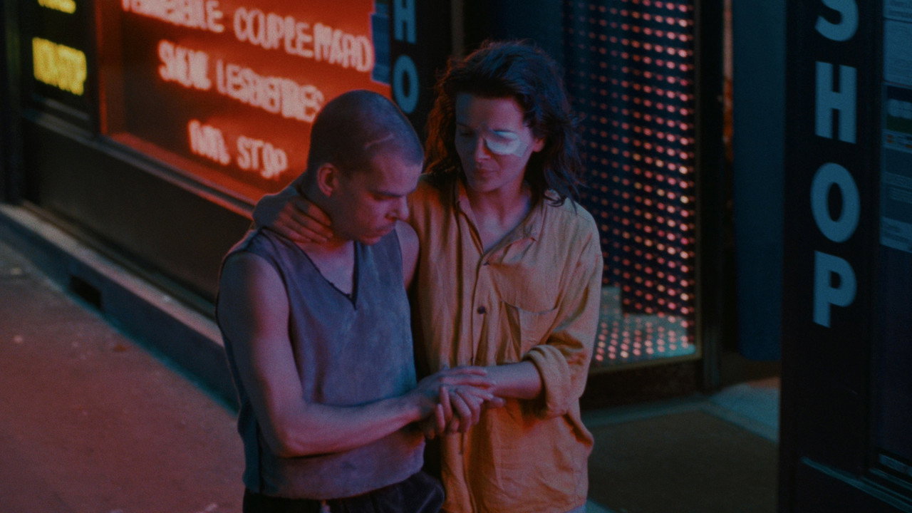 The Lovers on the Bridge background 44