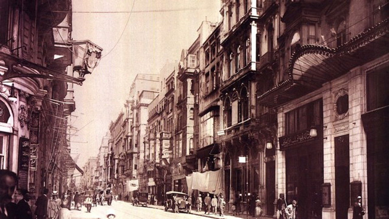 Taksim'den Tünel'e — Épisode 8