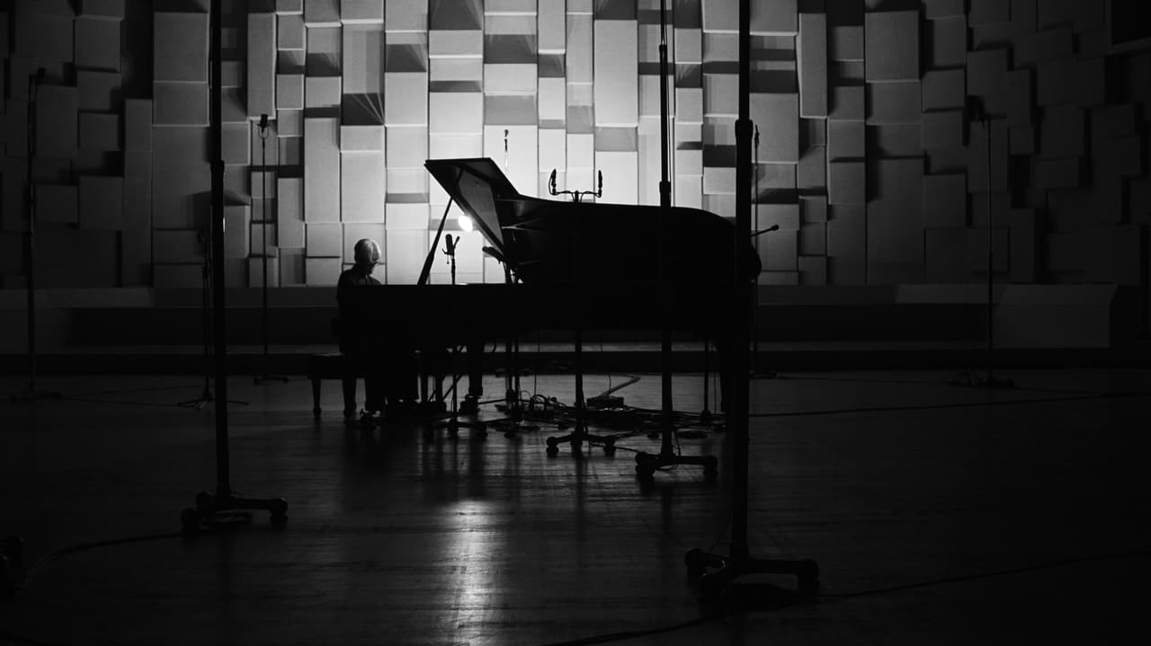 Ryuichi Sakamoto: Playing the Piano 2022 Backdrop Image