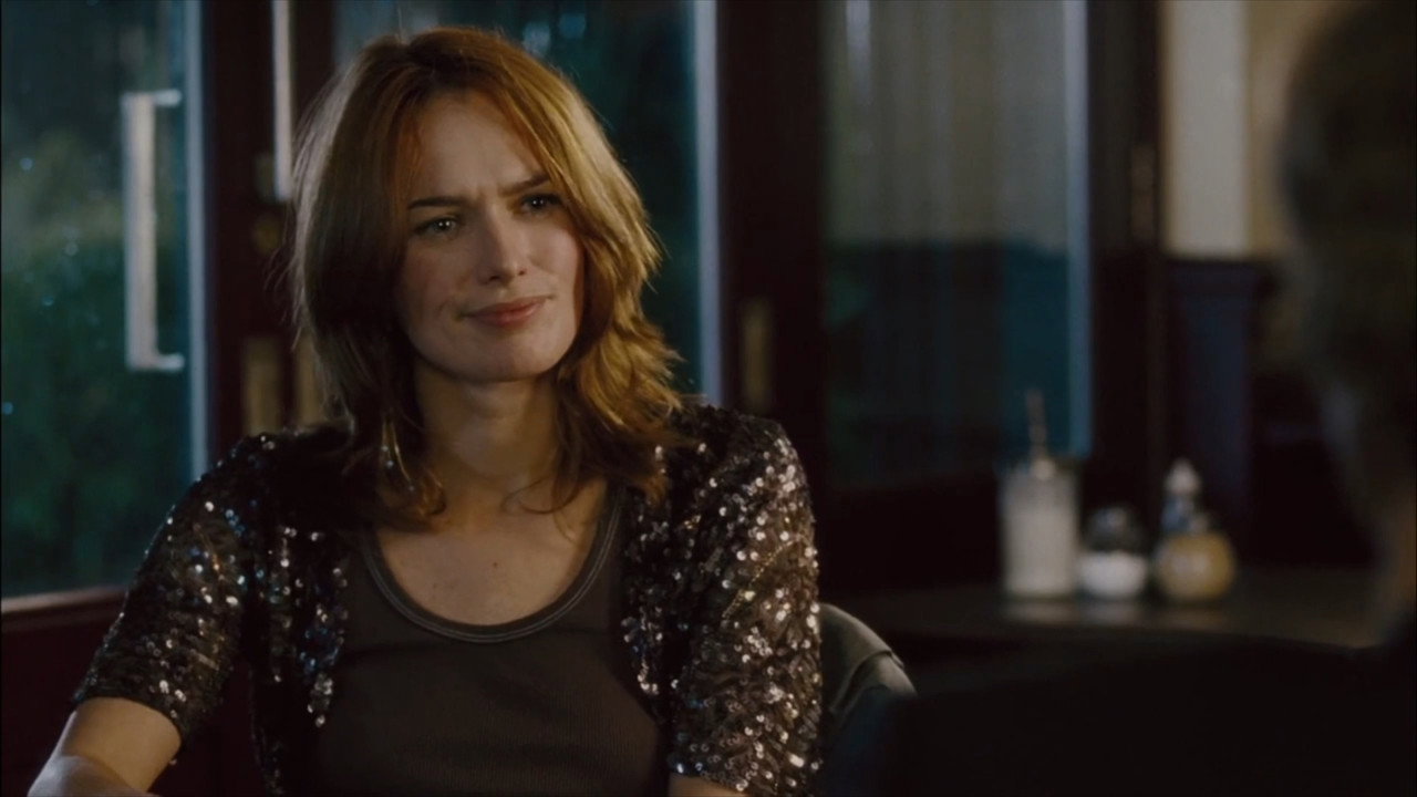 Imagine Me & You background 96