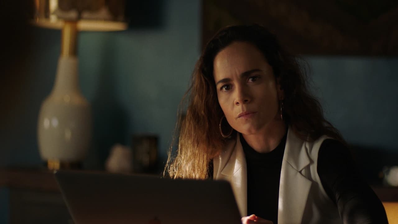 Queen of the South - Season 5 Episode 3 : No Te Pierdas La Cabeza