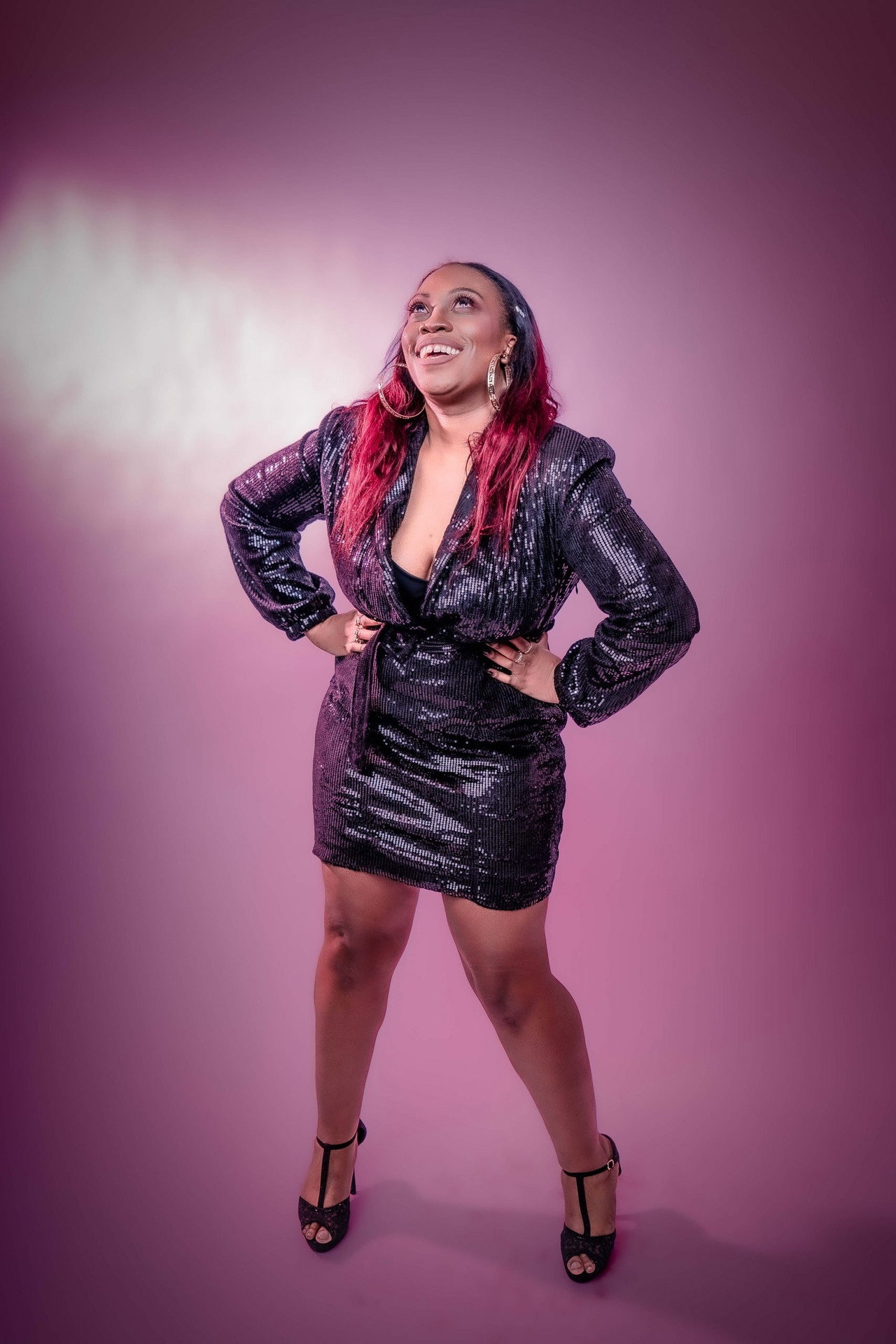 Sikisa: Hear Me Out Backdrop