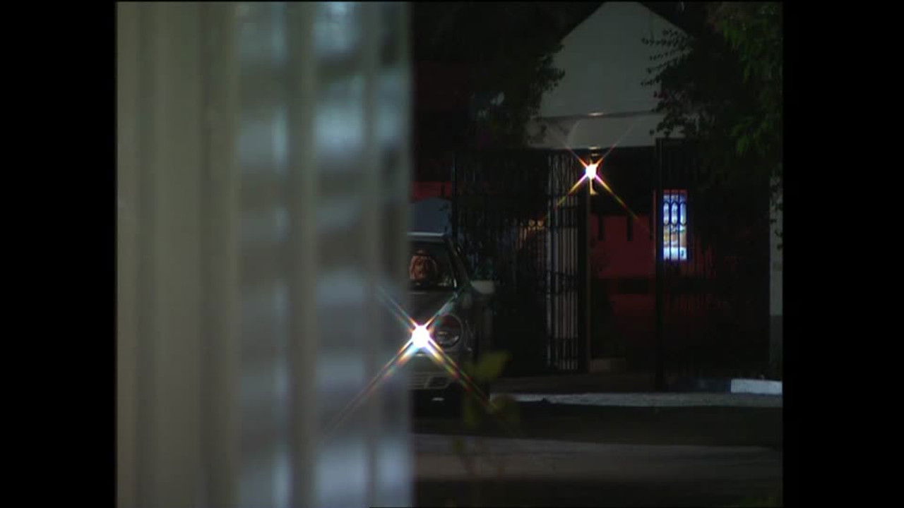 حاير طاير — Épisode 8