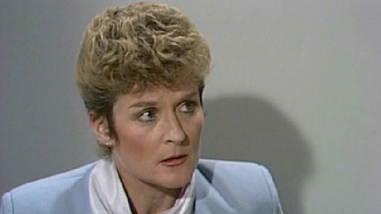 Sons and Daughters - Season 5 Episode 1 : Episode 697