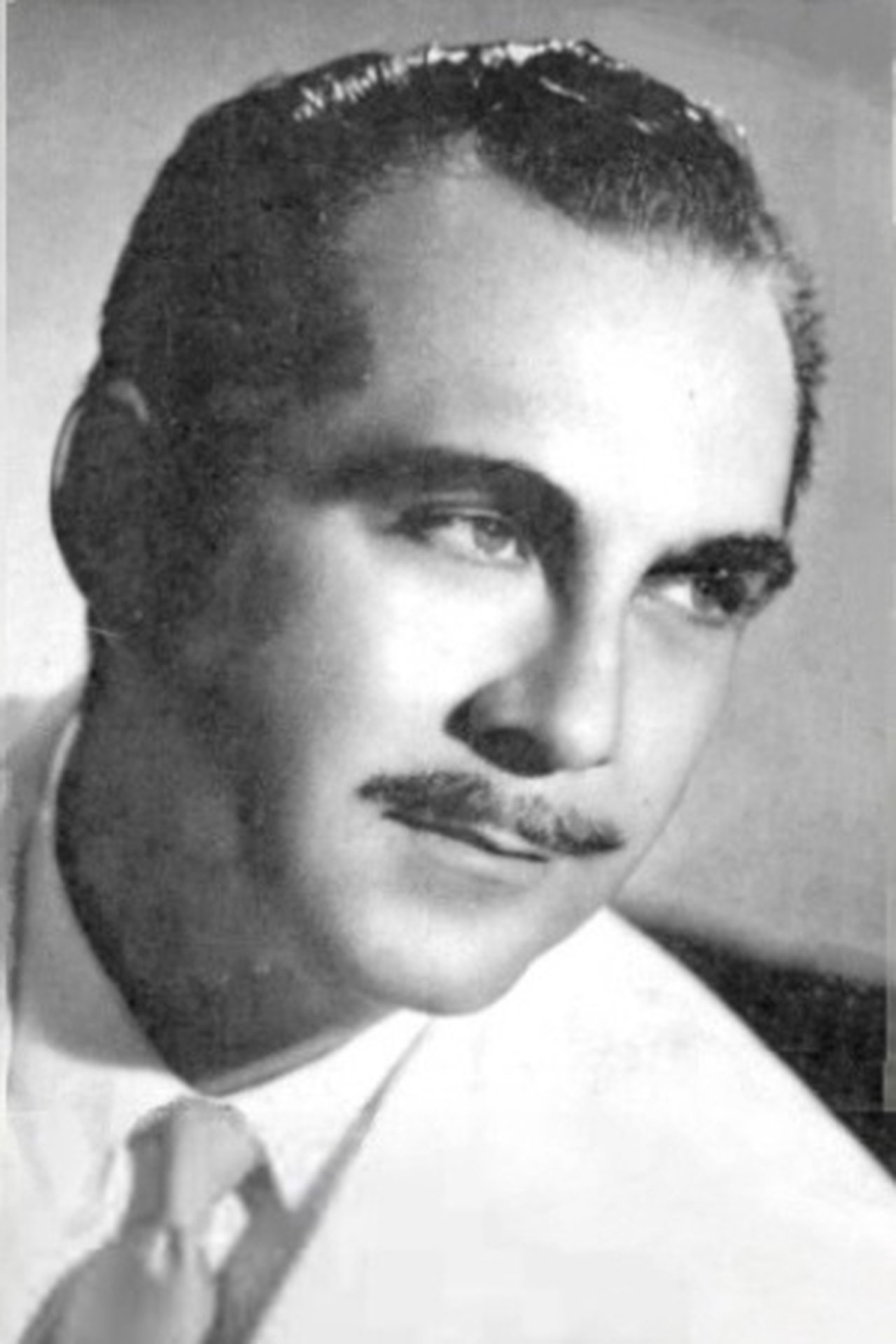 Photo of Enrique Santisteban