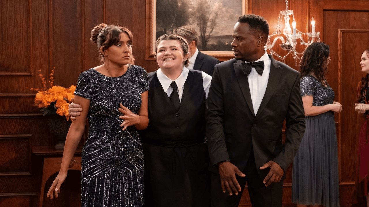 Studio C - Season 15 Episode 3 : The Spy Who Hugged Me