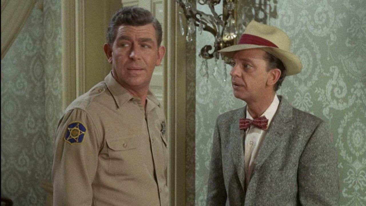 The Andy Griffith Show - Season 8 Episode 21 : Barney Hosts a Summit Meeting