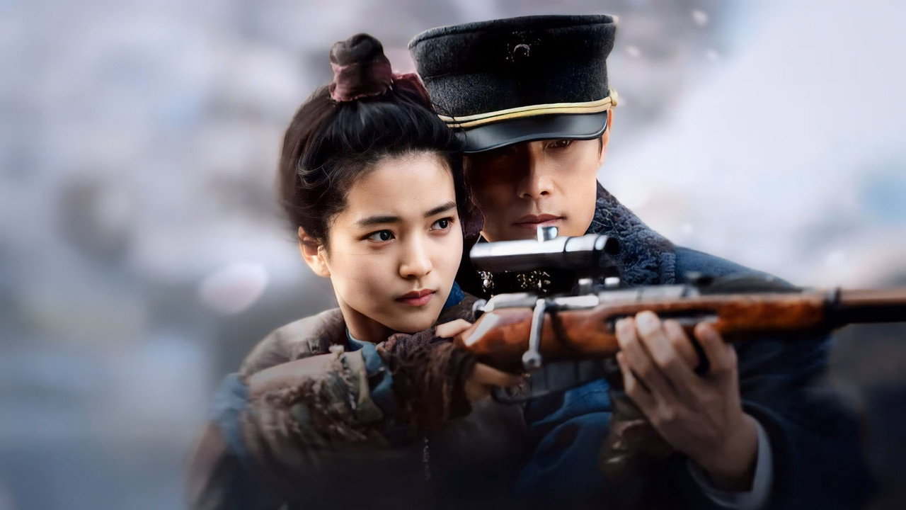 Quý Ngài Ánh Dương: Bản Hùng Ca Của Những Kẻ Vô Danh Trong Buổi Hoàng Hôn Đế Chế cinematic still