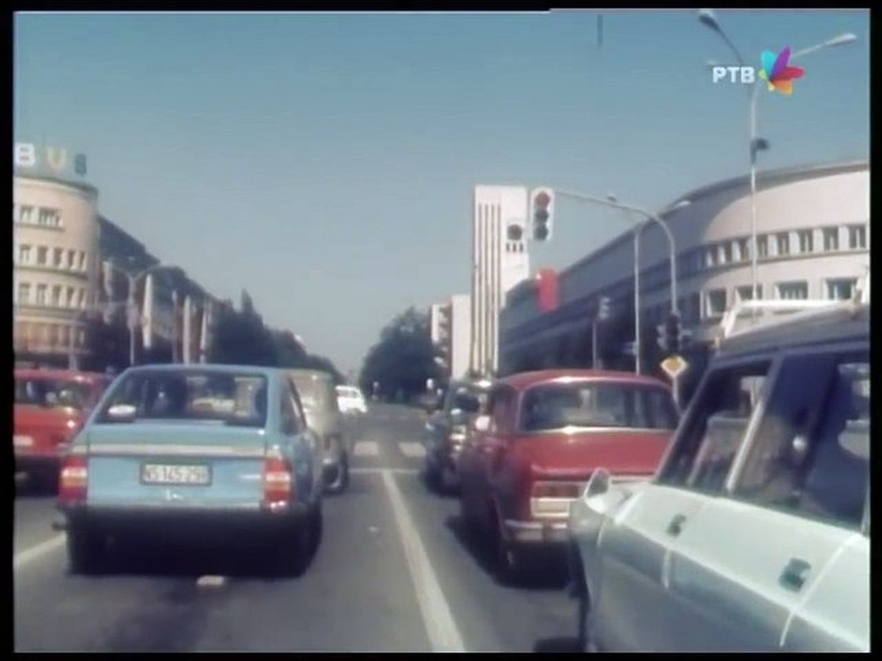 Državni posao - Season 7 Episode 1 : 1083 Ponašanje arhivatora 1