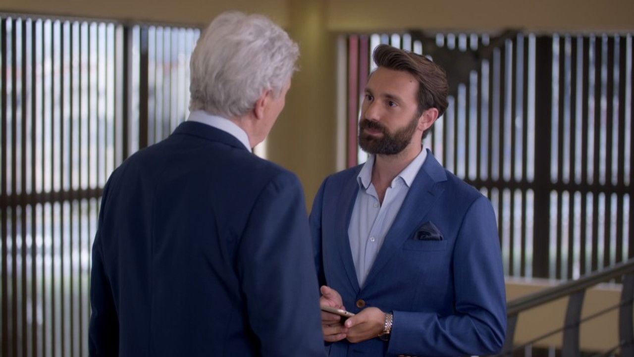 S1.E44 ∙ Episode #1.44