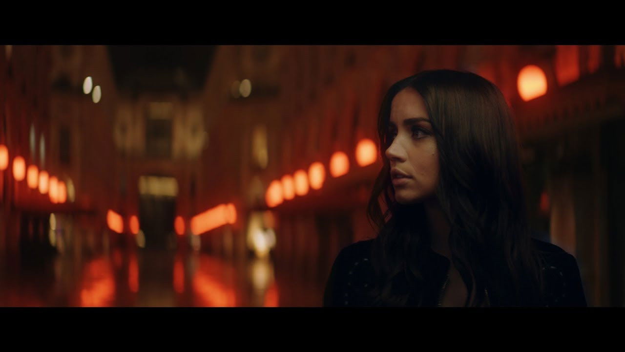 Entering Red background