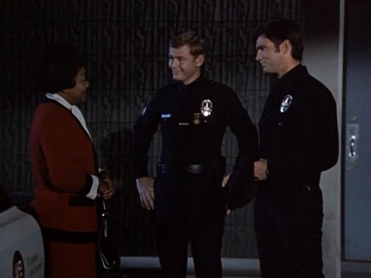 Adam-12 - Season 5 Episode 15 : Clear with a Civilian: Part 2