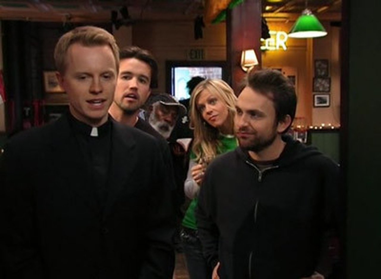 It's Always Sunny in Philadelphia - Season 2 Episode 7 : The Gang Exploits A Miracle