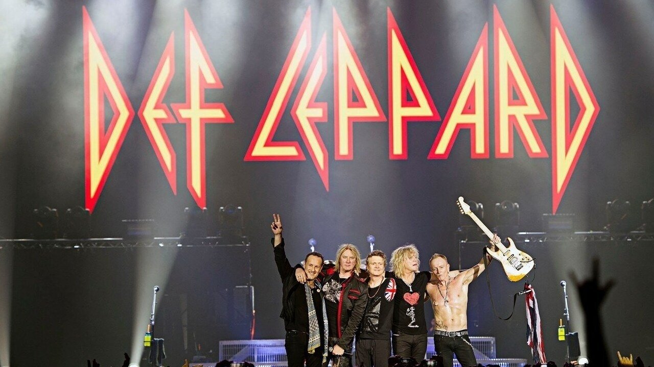 Scen från Def Leppard: And There Will Be a Next Time - Live from Detroit