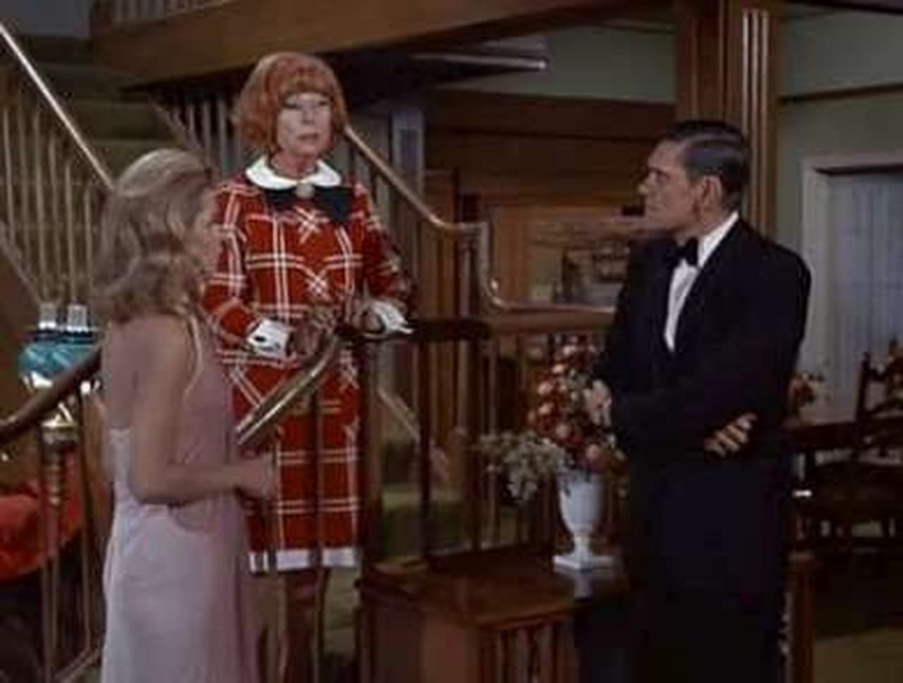 Bewitched - Season 4 Episode 32 : Man of the Year