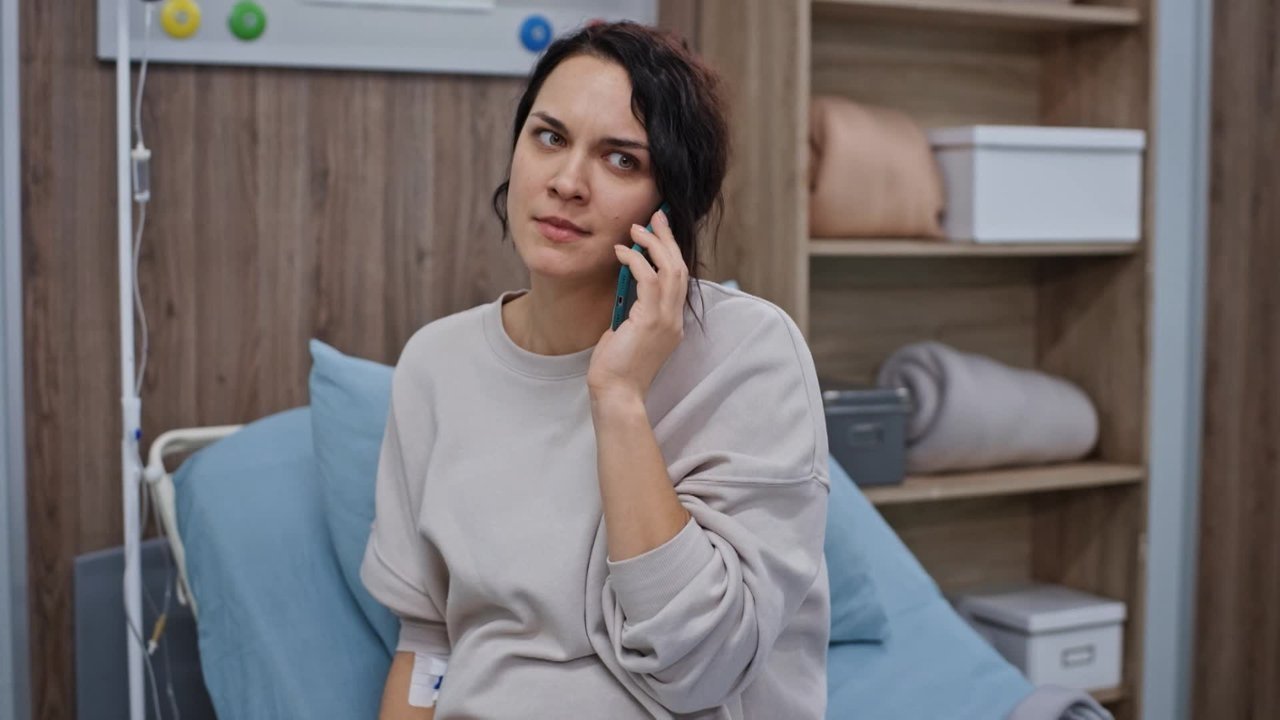 Female Doctor. New Life - Season 3 Episode 2 : Episode 2