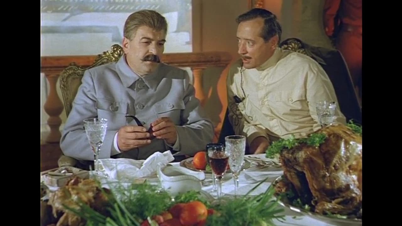 Scen från The Feasts of Valtasar, or The Night with Stalin