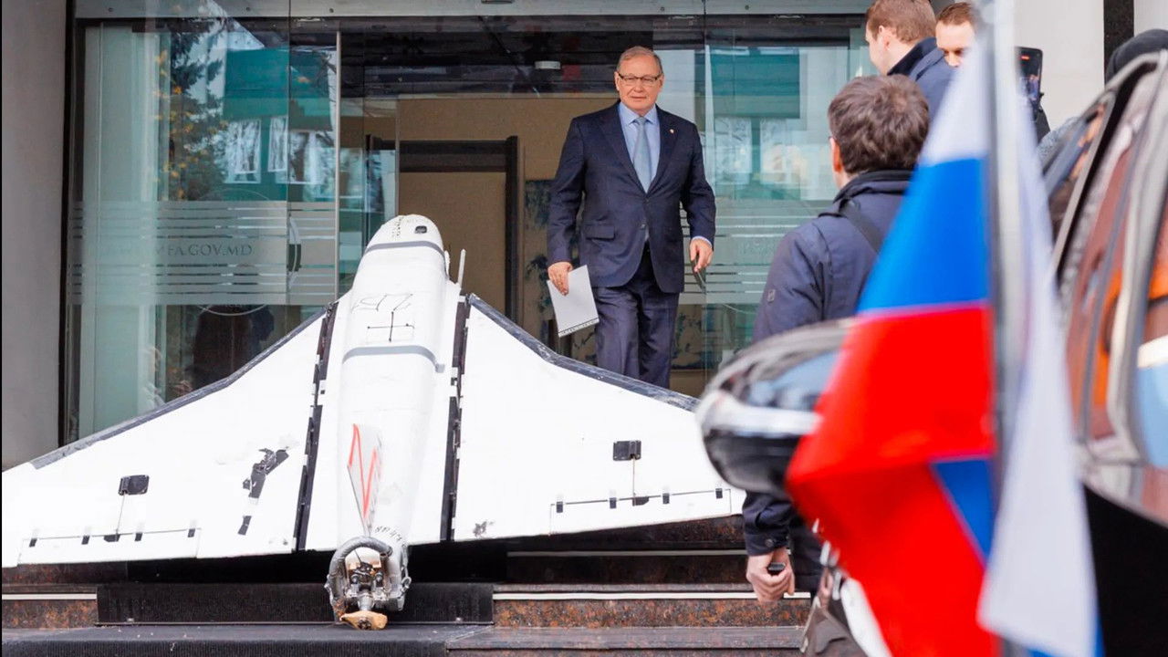 Le Dessous des images — Un drone russe… retour à l’envoyeur !