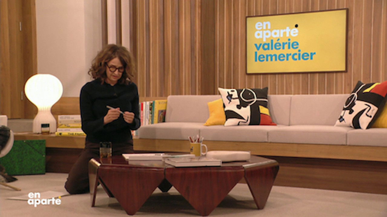 En aparté — Valérie Lemercier