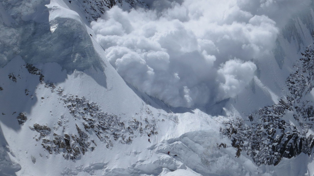 Annapurna: Dreams and Nightmares still 2