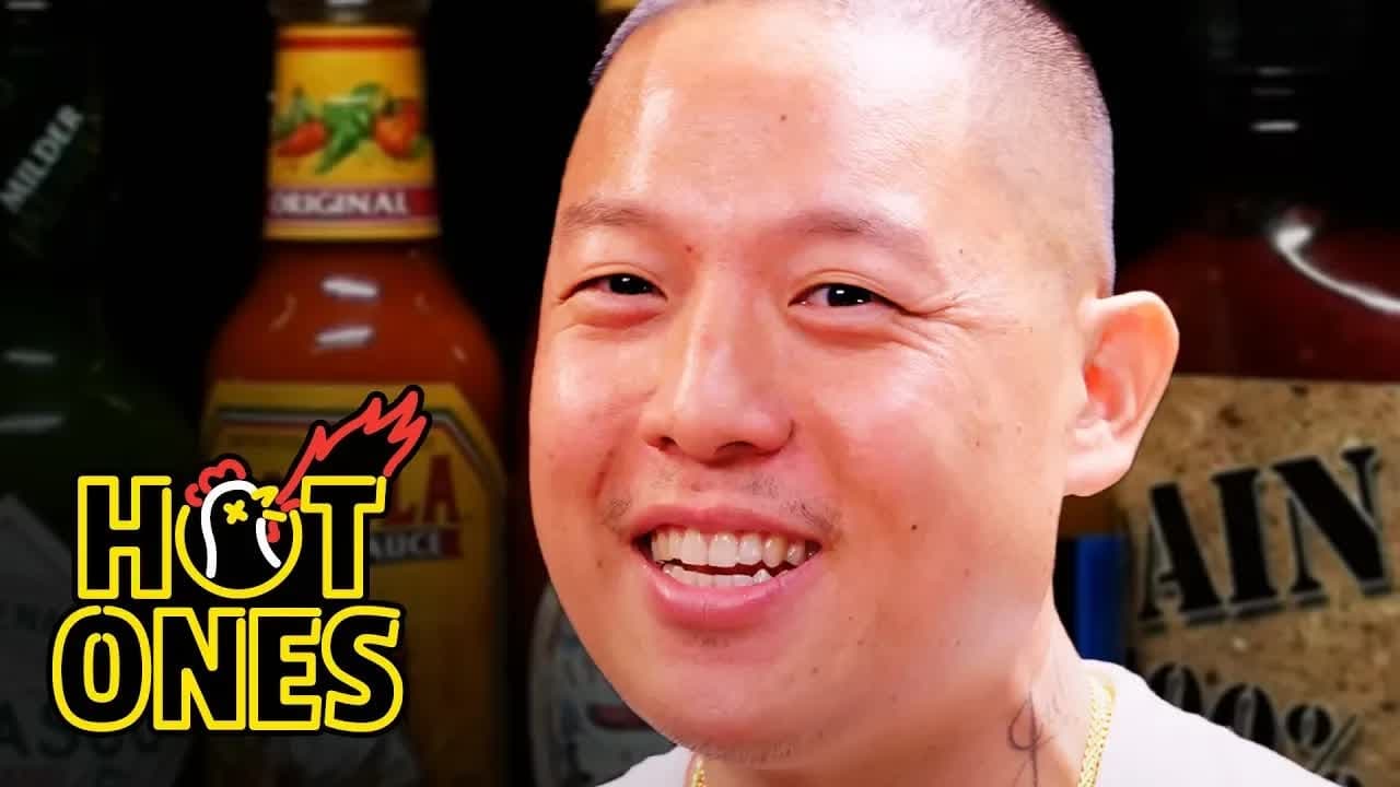Hot Ones - Season 6 Episode 13 : Eddie Huang Seeks Revenge Against Spicy Wings