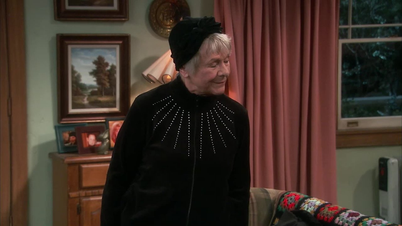 Roseanne - Season 10 Episode 5 : Darlene v. David