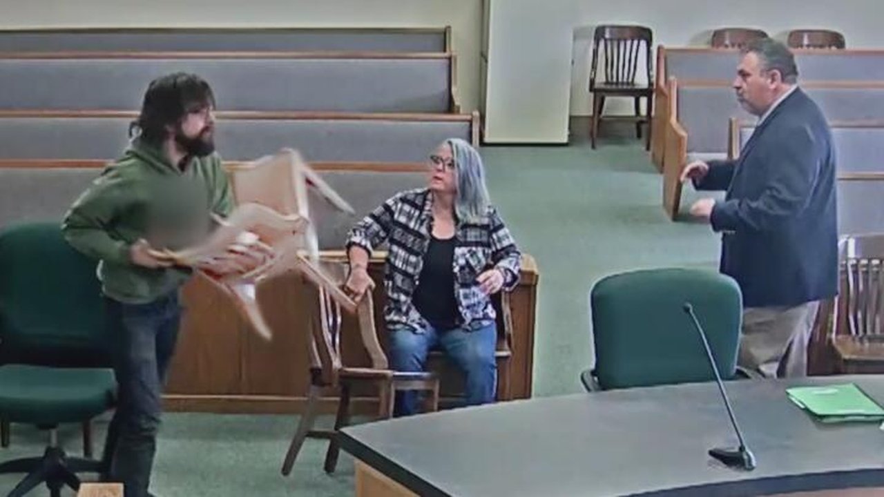 Court Cam - Season 8 Episode 1 : #801