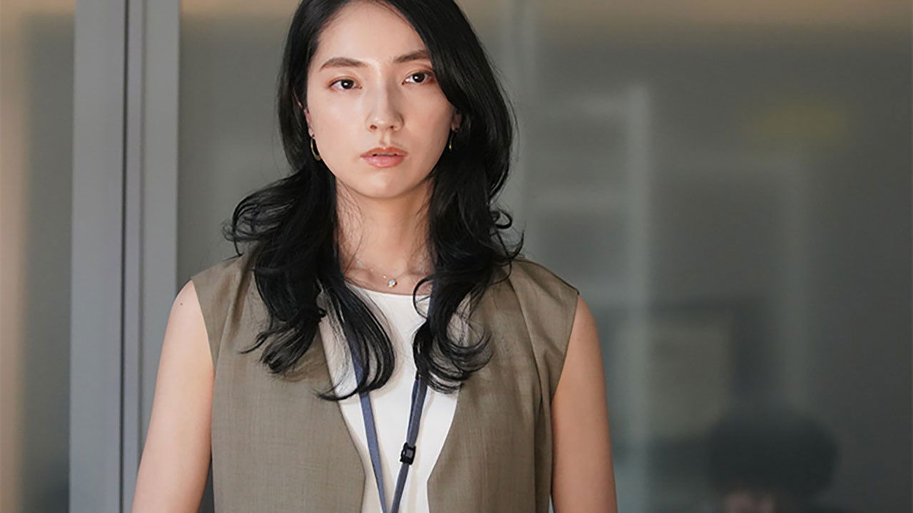 完全不倫 ― 隠す美学、暴く覚悟 ― backdrop