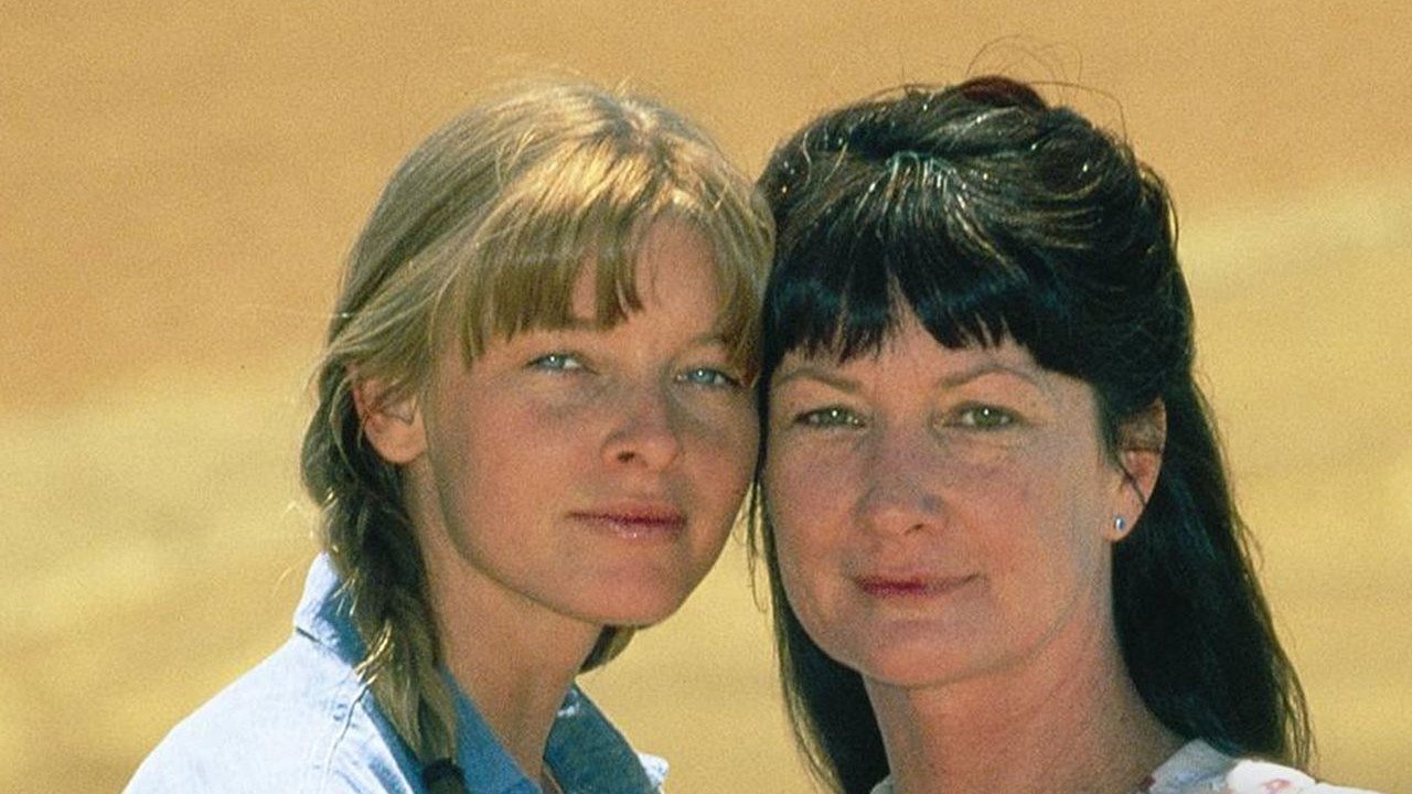 مشاهدة فيلم McLeod's Daughters مترجم بدون اعلانات - خلفية