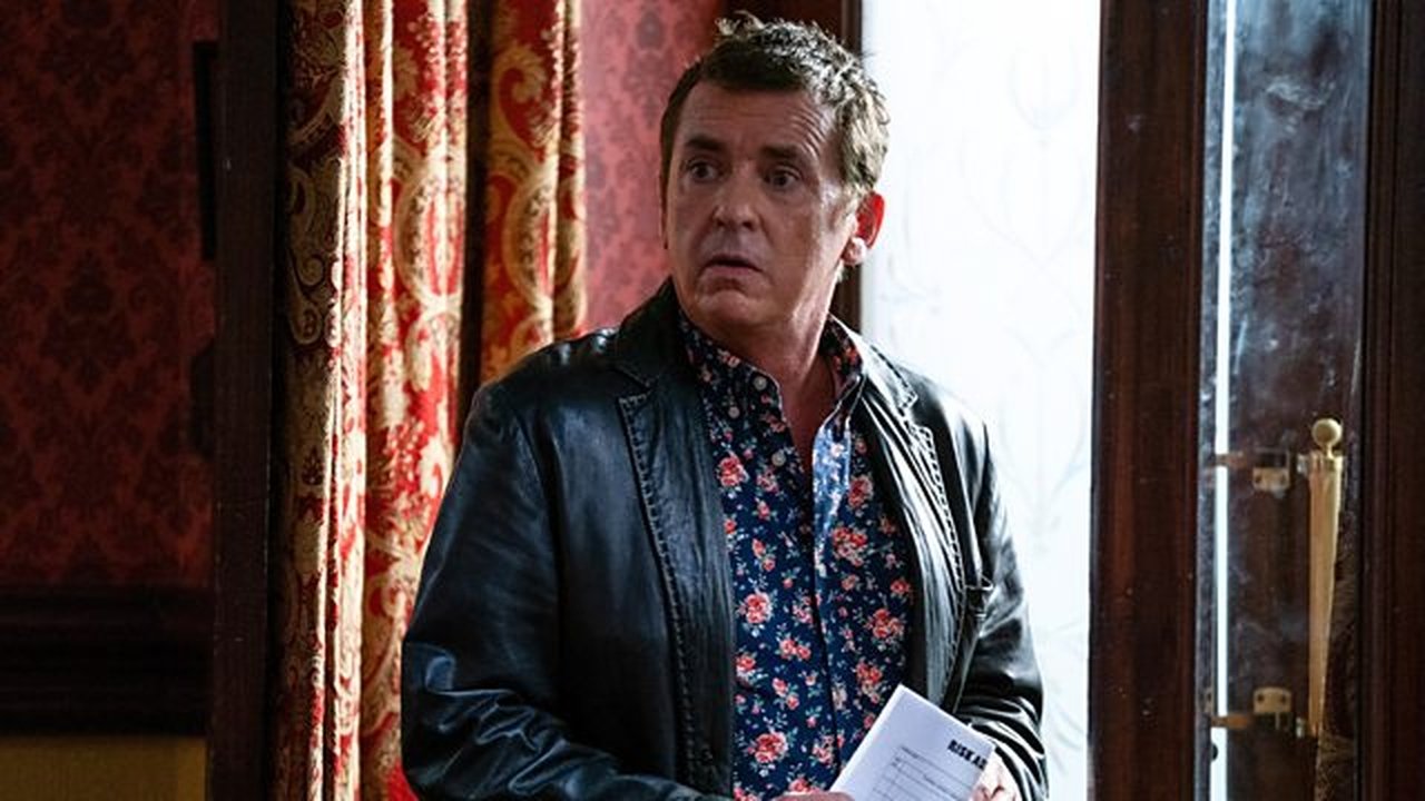 EastEnders - Season 38 Episode 184 : 17/11/2022