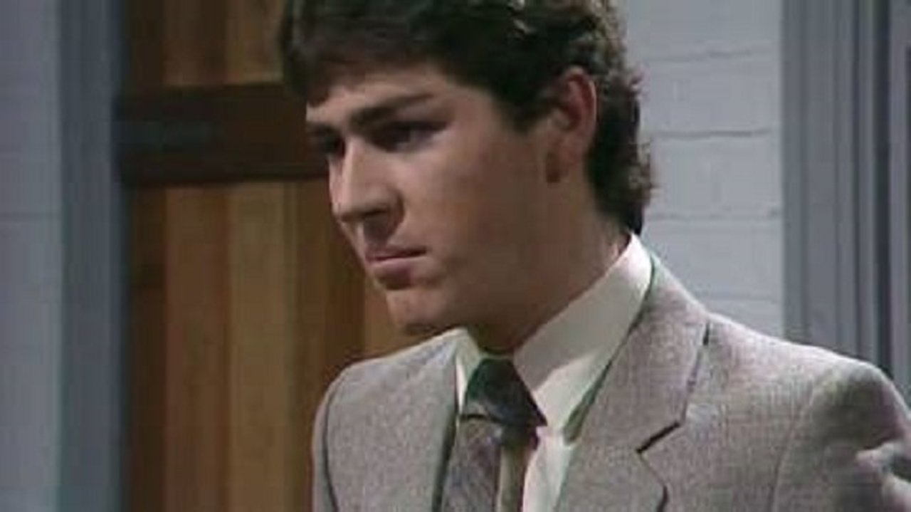 Sons and Daughters - Season 2 Episode 147 : Episode 321