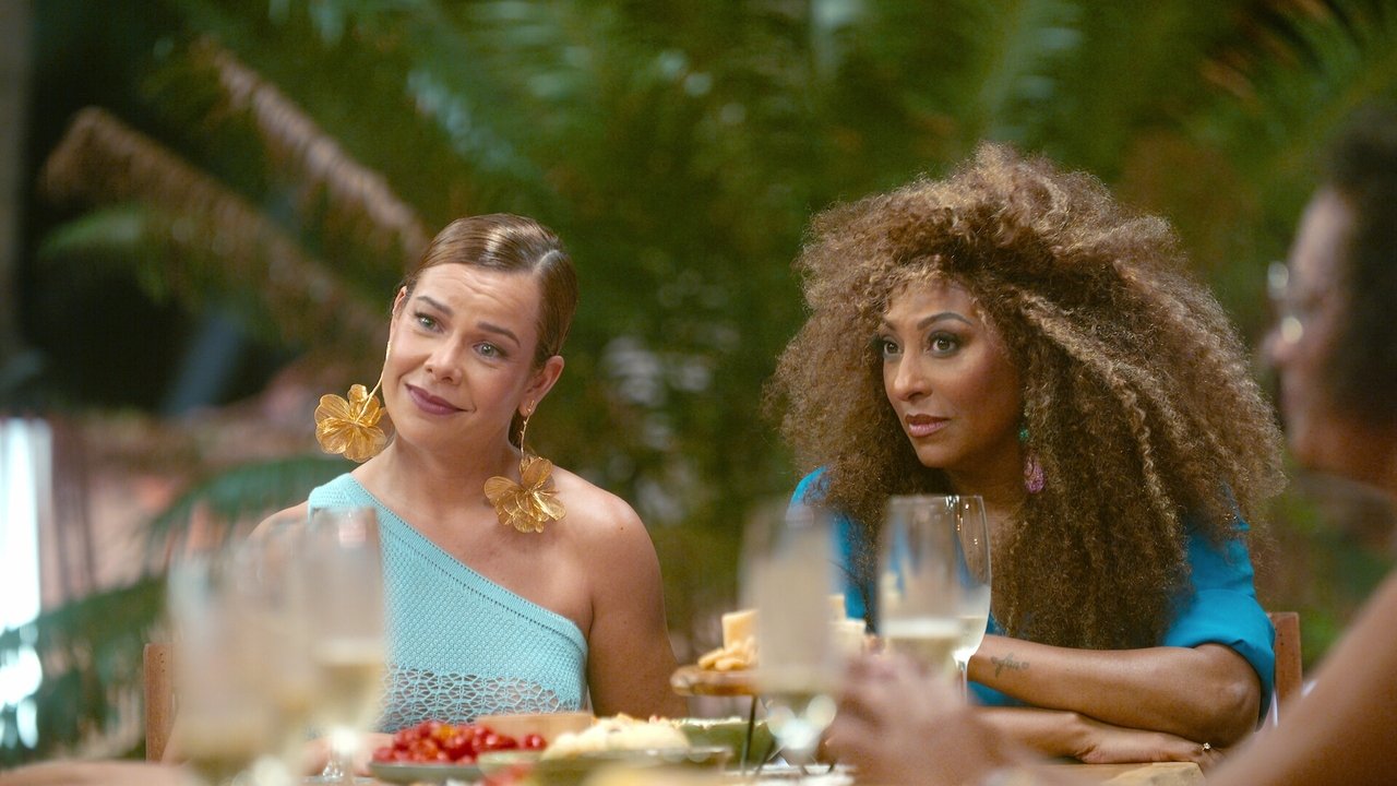 Stranded with My Mother-in-Law - Season 2 Episode 8 : The Ties that Bind